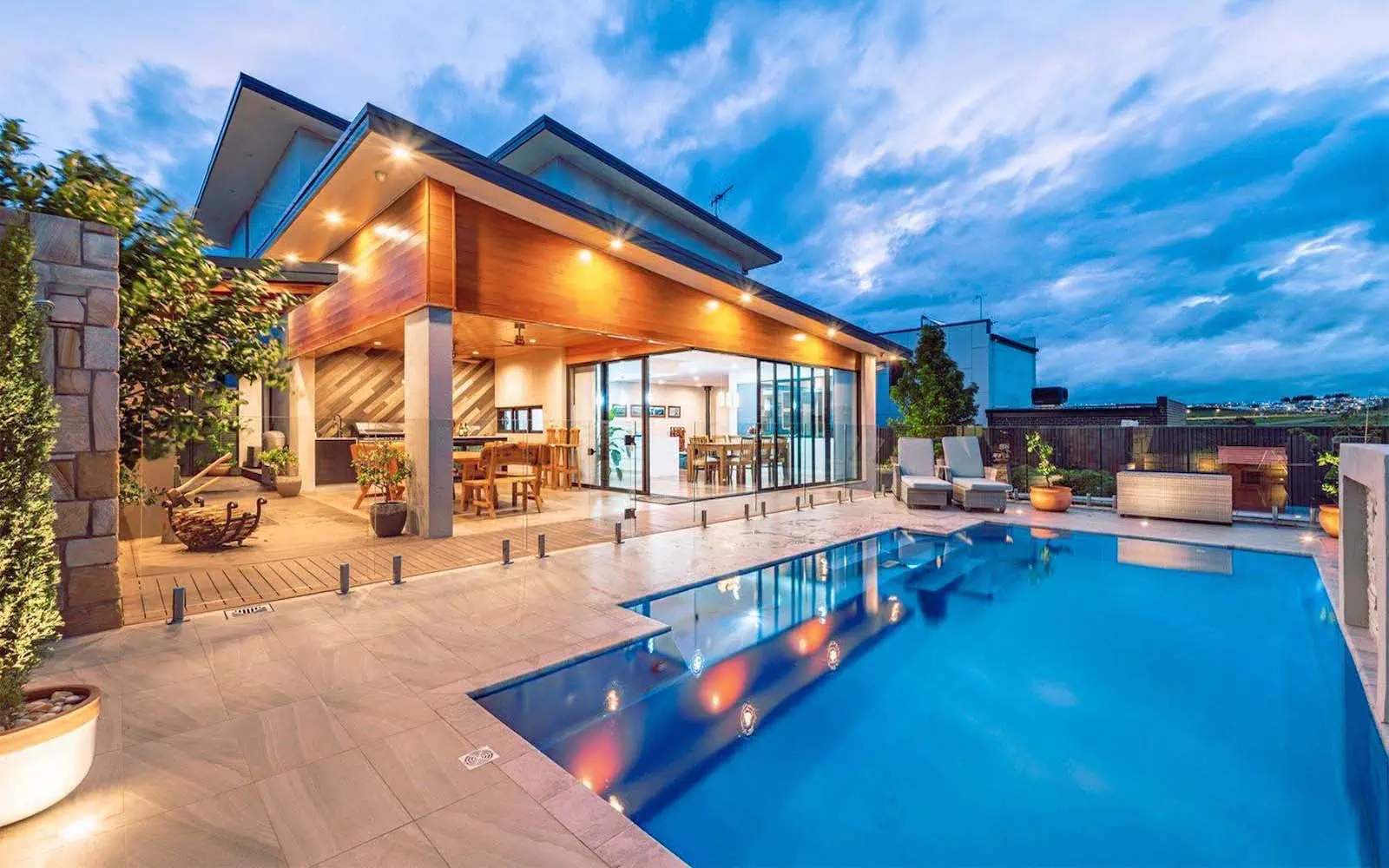 Preisgekrönte Poolmodelle für dein Zuhause