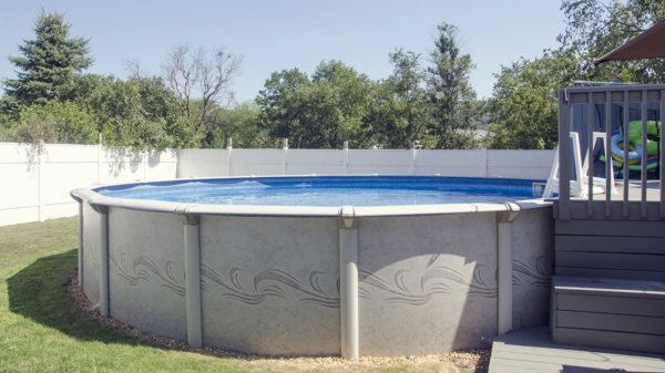 berirdische Pools Vor- und Nachteile